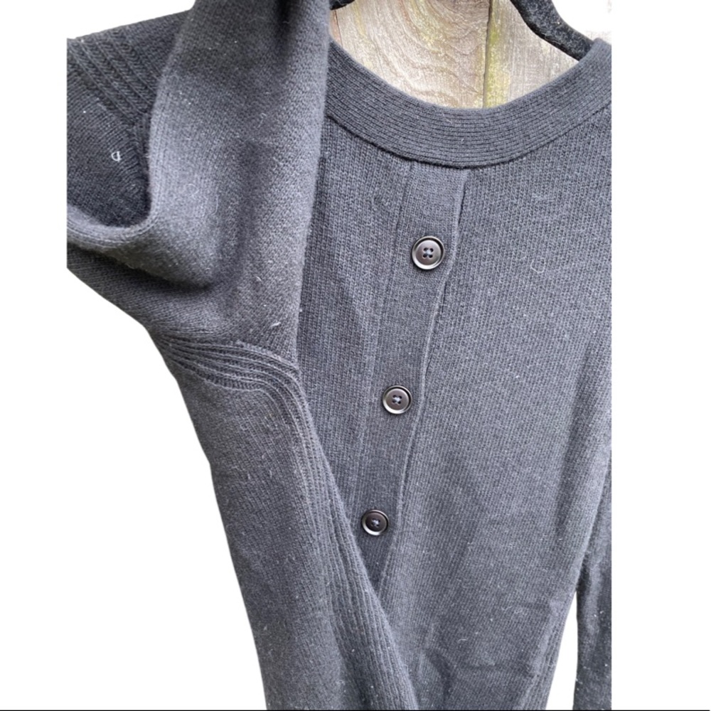 Banana Republic Filpucci Black Wool Sweater - Picture 4 of 5